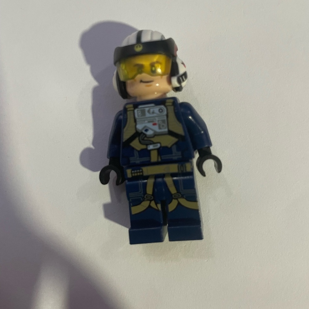 LEGO Star Wars Rogue One Minifigure Rebel Pilot U-wing New